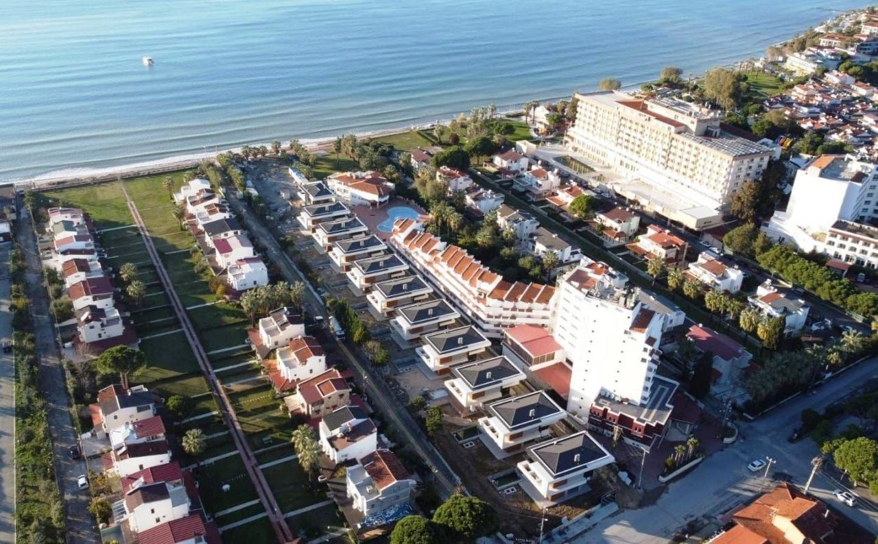 Villa in Kusadasi, Türkei - Foto 1
