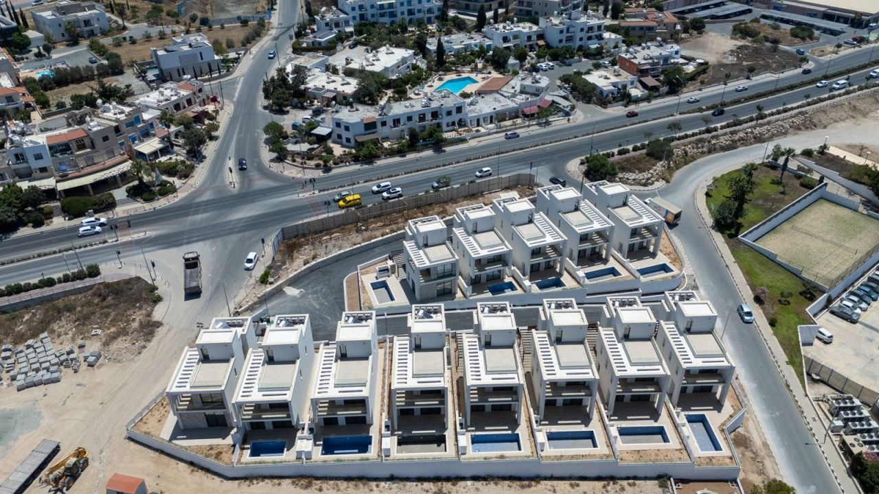 Villa in Paphos, Cyprus, 406 m² - picture 2