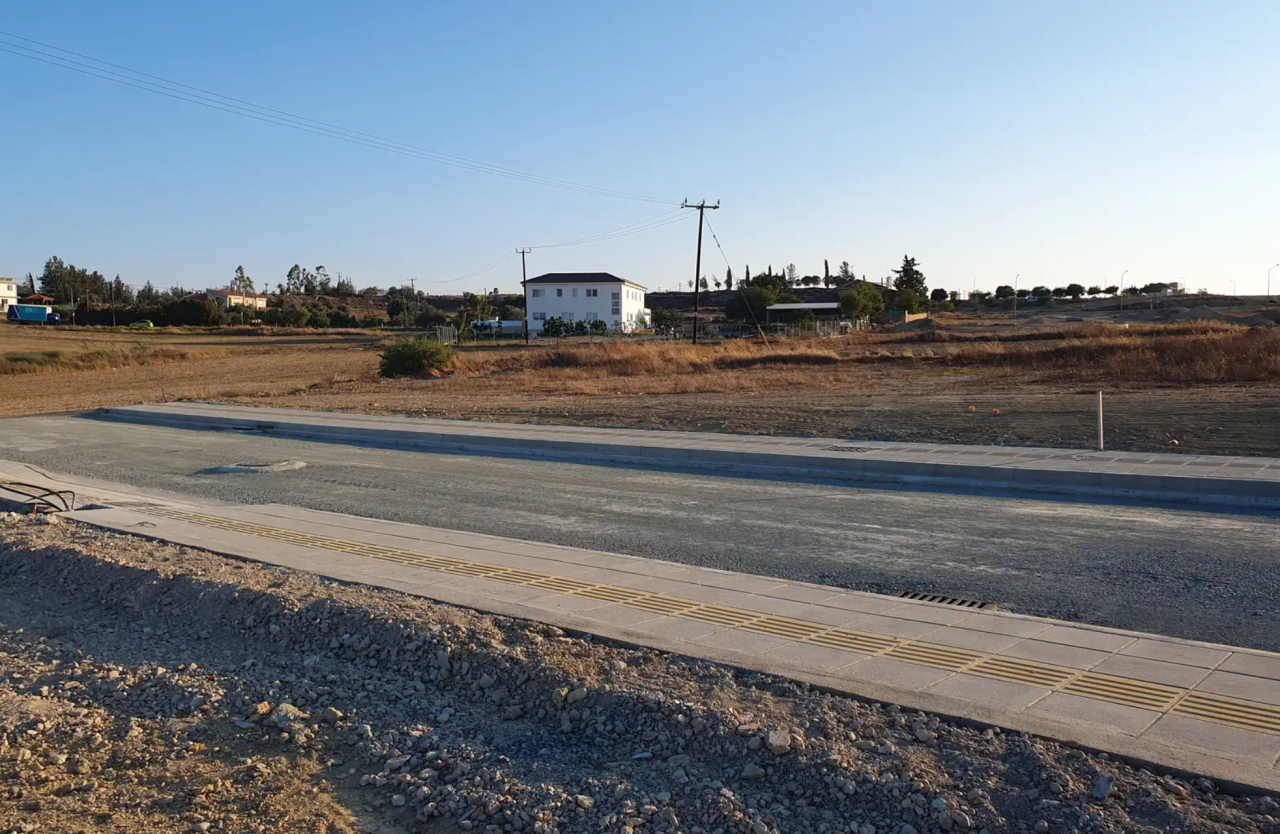 Terrain à Nicosie, Chypre, 645 m² - image 1