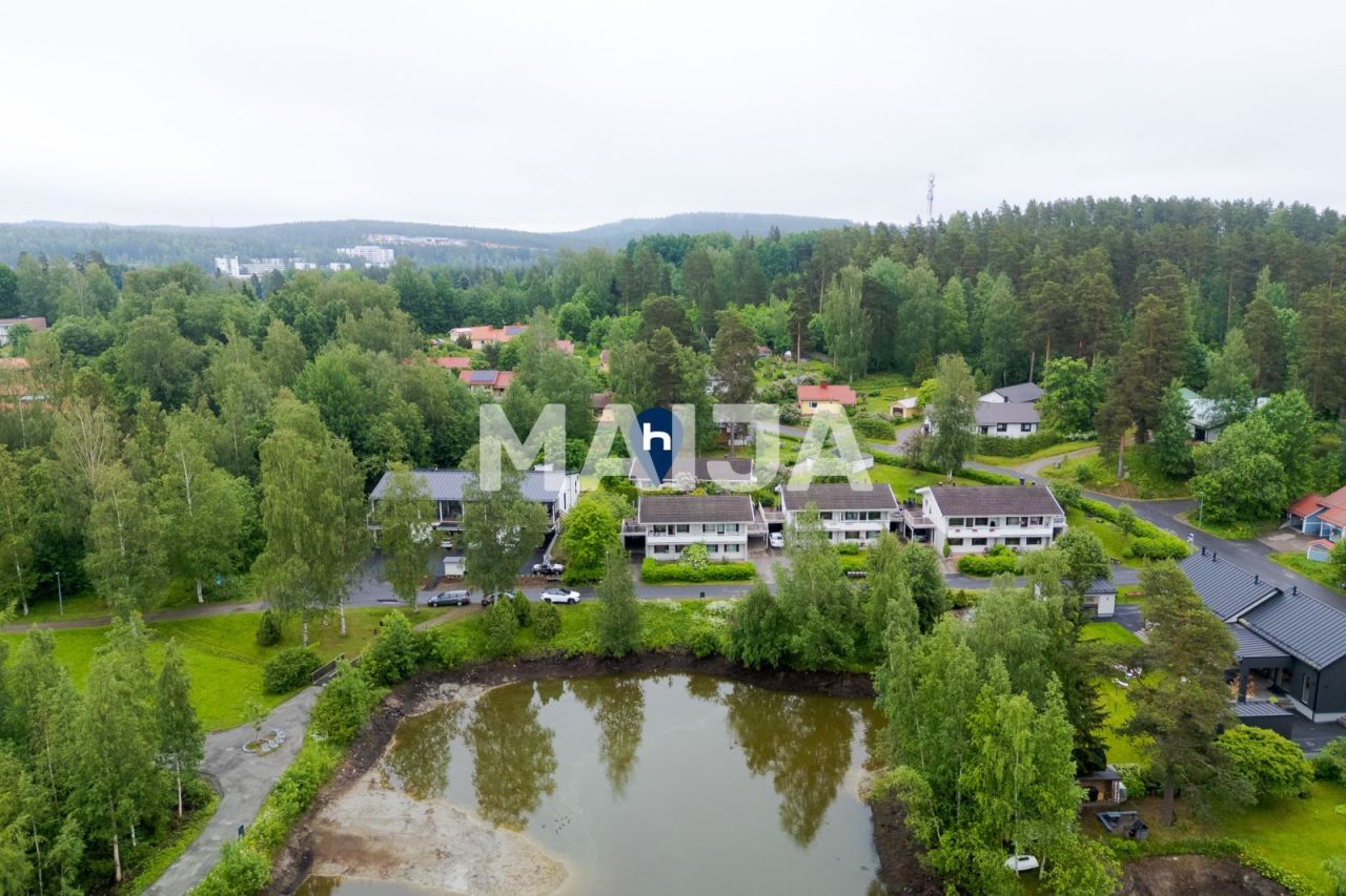 Appartement à Jyvaskyla, Finlande, 90.5 m² - image 1