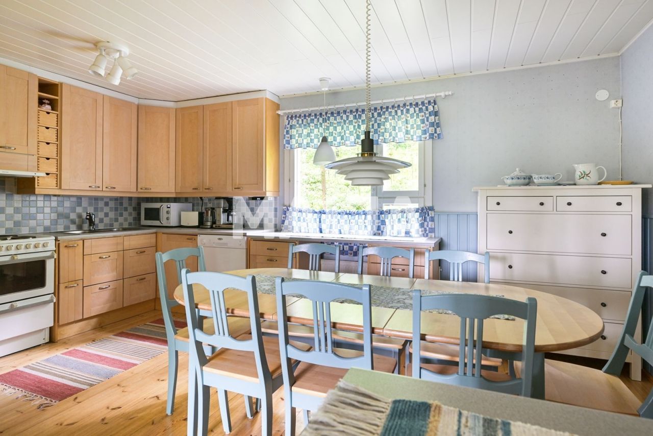 Maison à Vantaa, Finlande, 100 m² - image 5