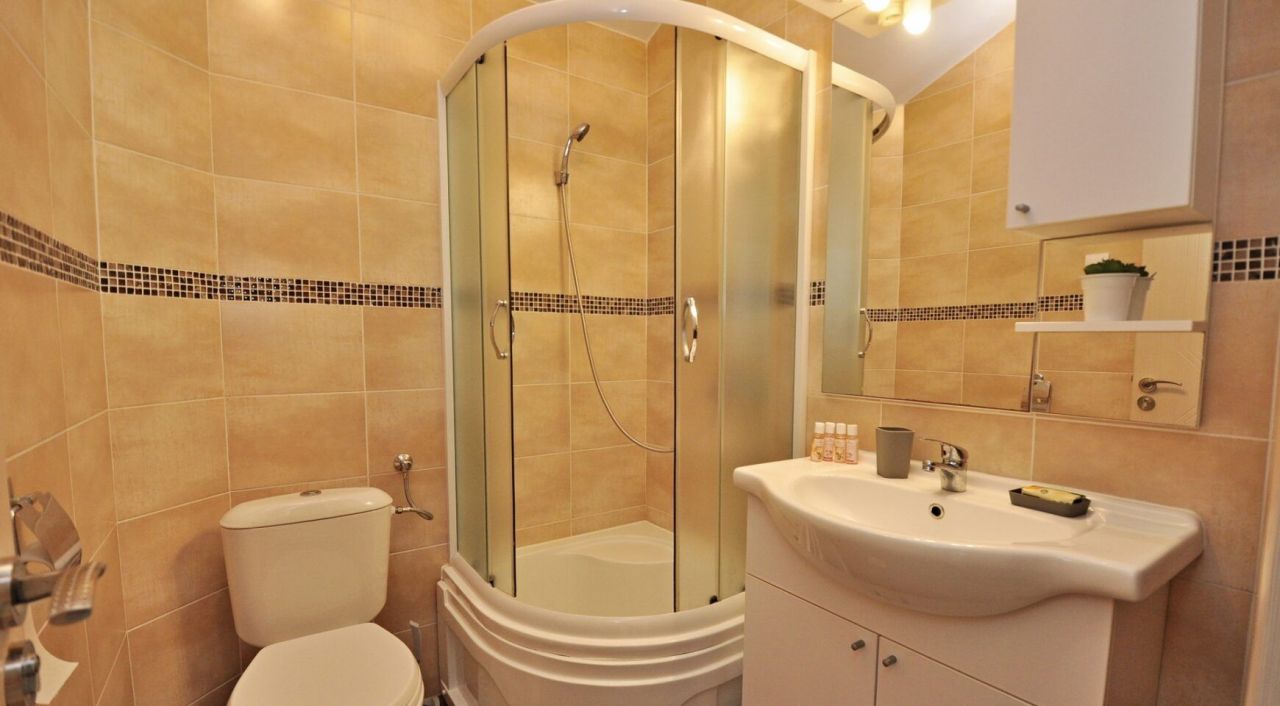 Appartement à Orahovac, Monténégro, 73 m² - image 12