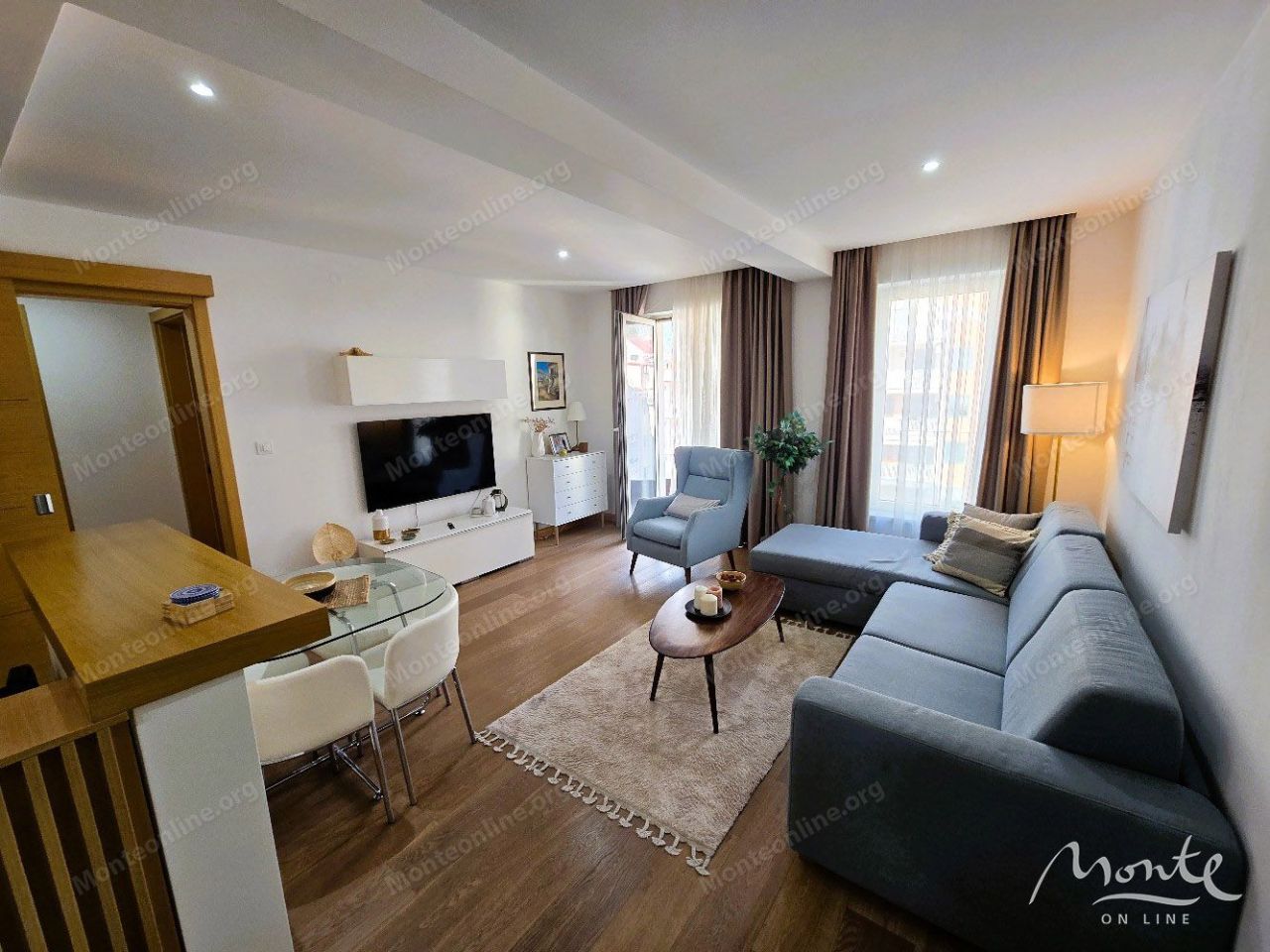 Appartement à Budva, Monténégro, 57 m² - image 1