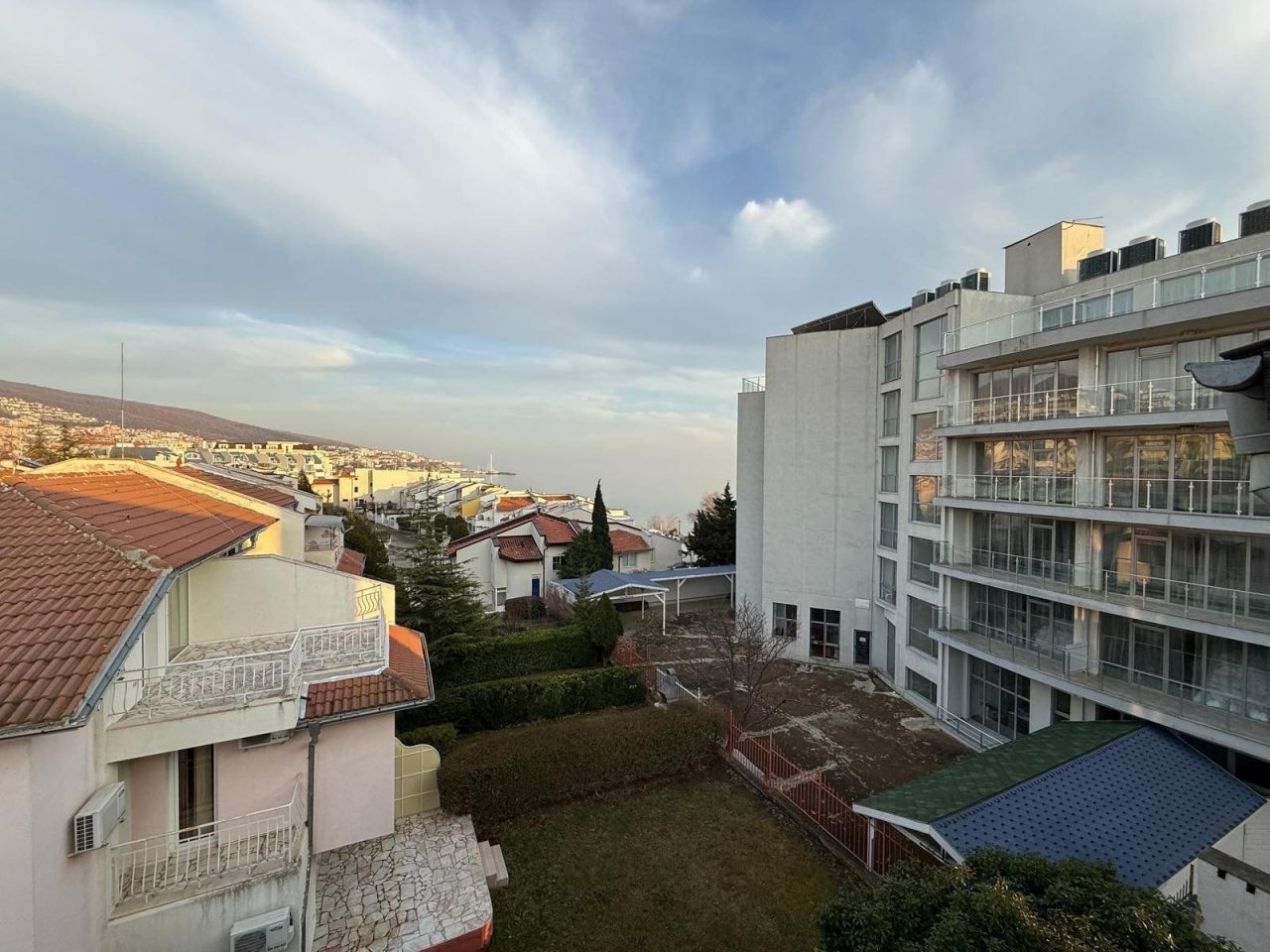 Apartment in Sveti Vlas, Bulgaria, 53 m² - picture 1