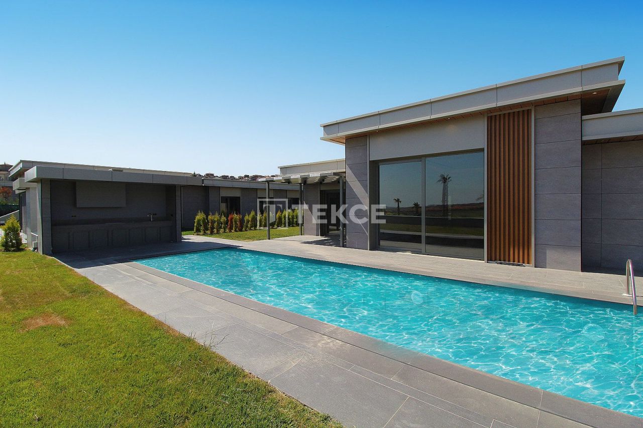 Villa in Istanbul, Türkei, 532 m² - Foto 1
