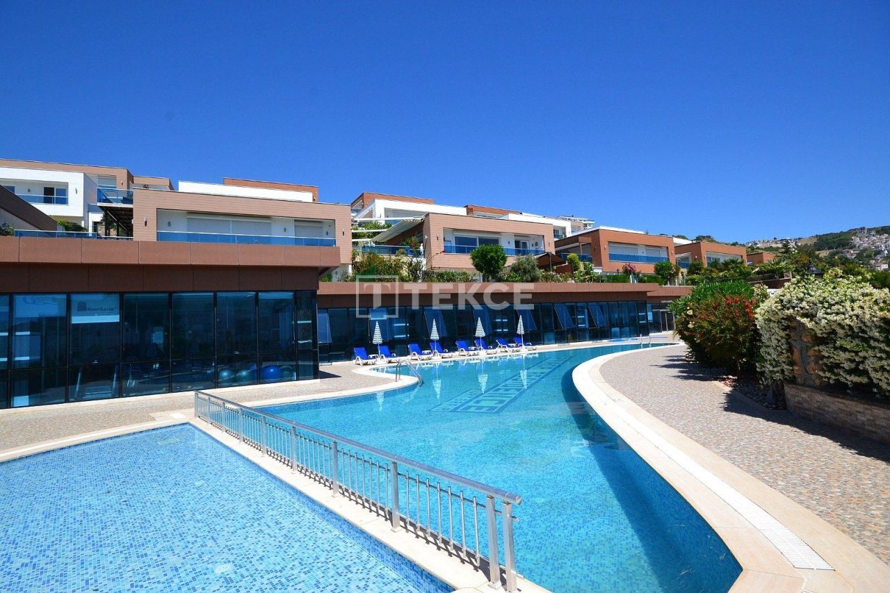 Villa à Alanya, Turquie, 350 m² - image 1