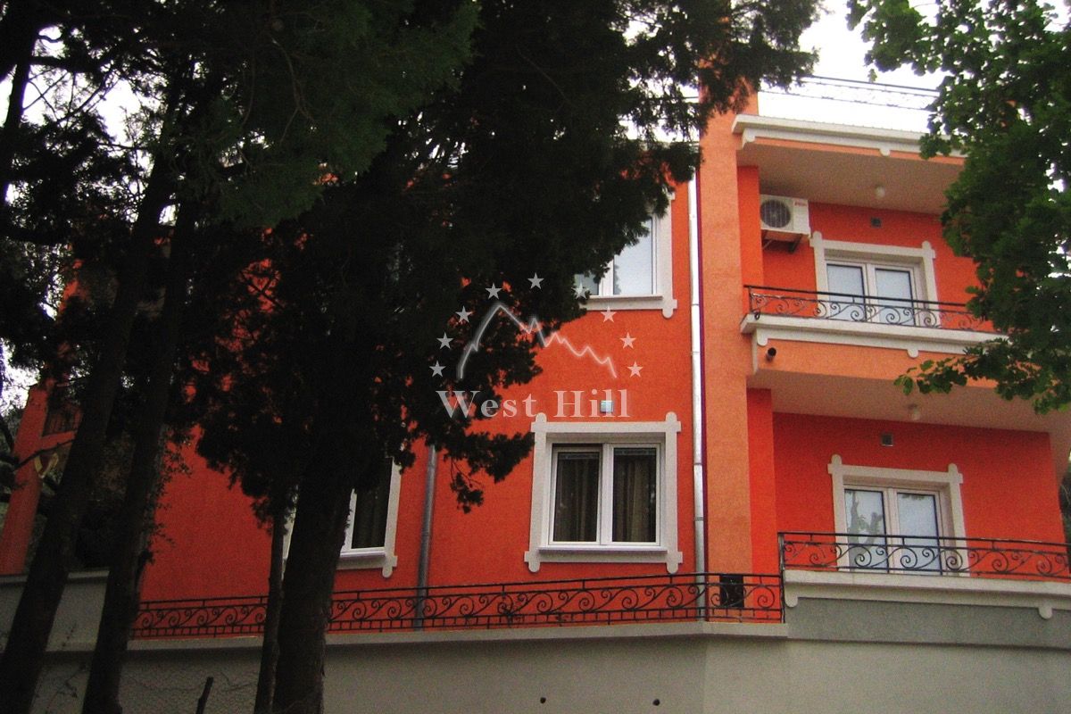Haus in Susanj, Montenegro, 282 m² - Foto 1