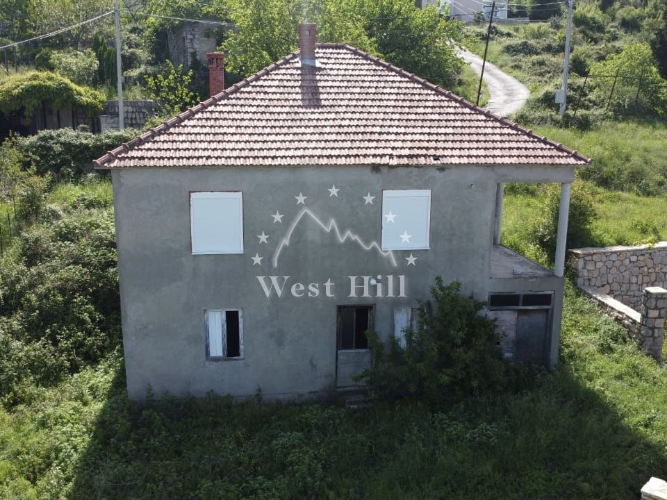 House in Bar, Montenegro, 135 m² - picture 1