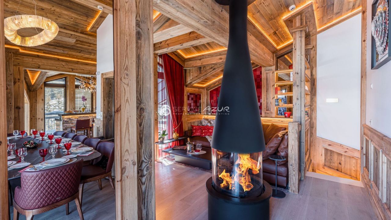 Chalet in Courchevel, France, 300 m² - picture 7