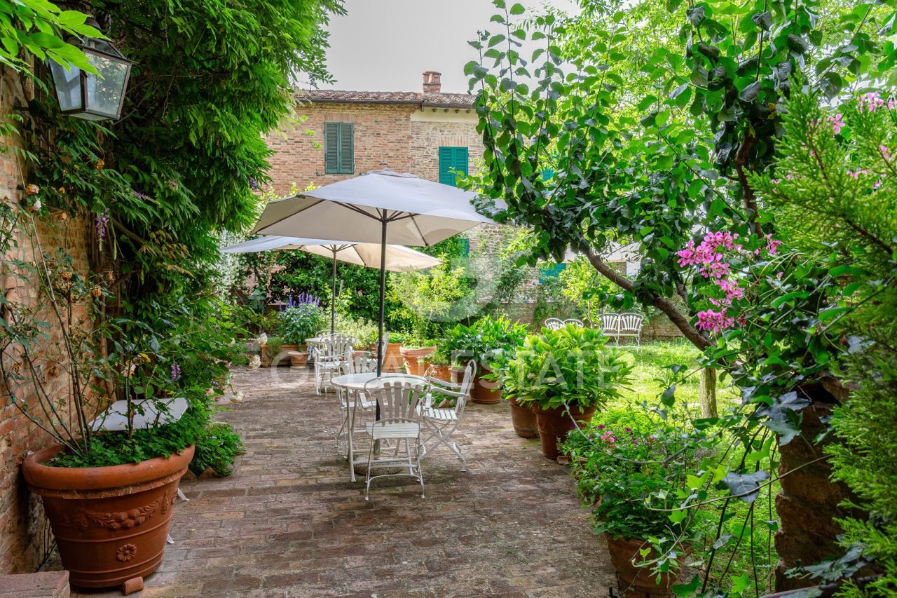 Villa en Citta della Pieve, Italia, 431.4 m² - imagen 1