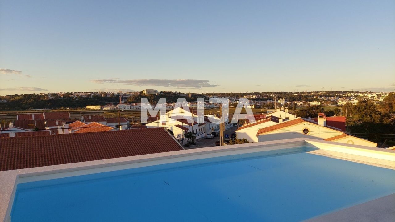 Wohnung in Setúbal, Portugal, 160.7 m² - Foto 1