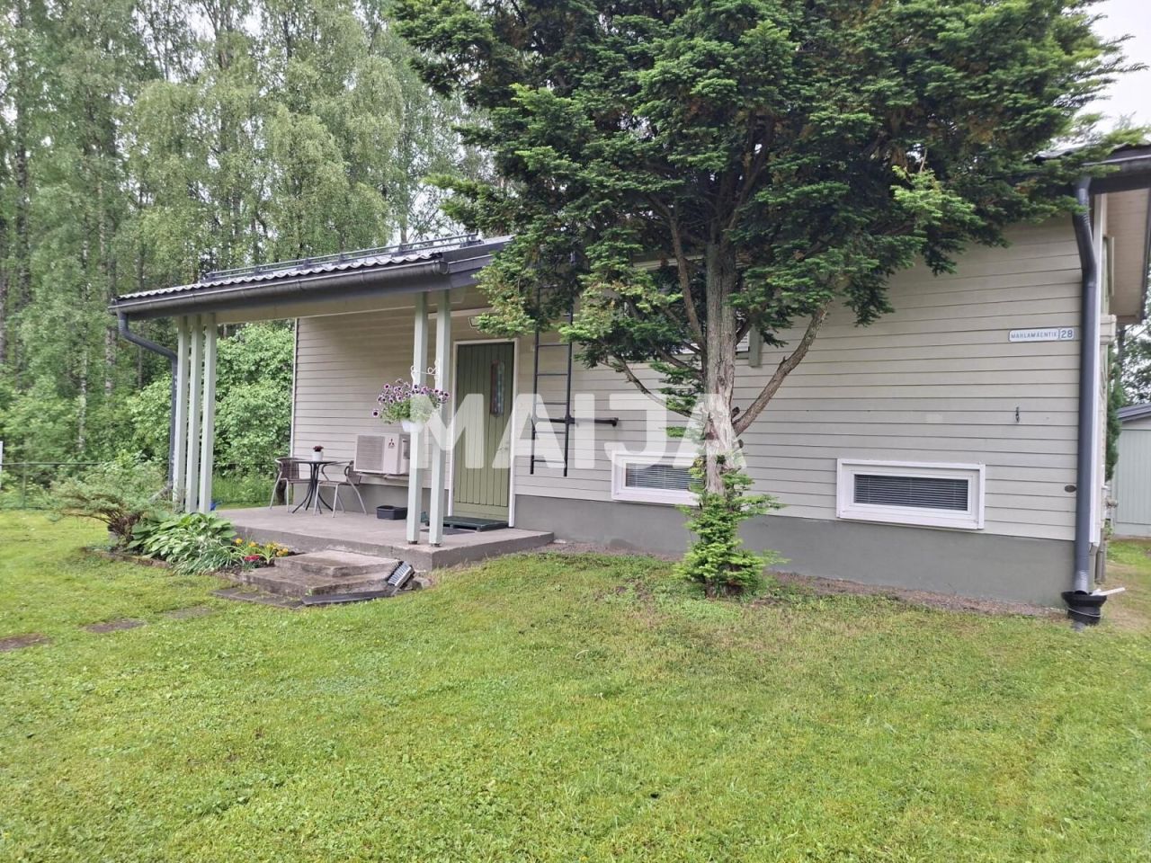 Maison à Kotka, Finlande, 98 m² - image 1