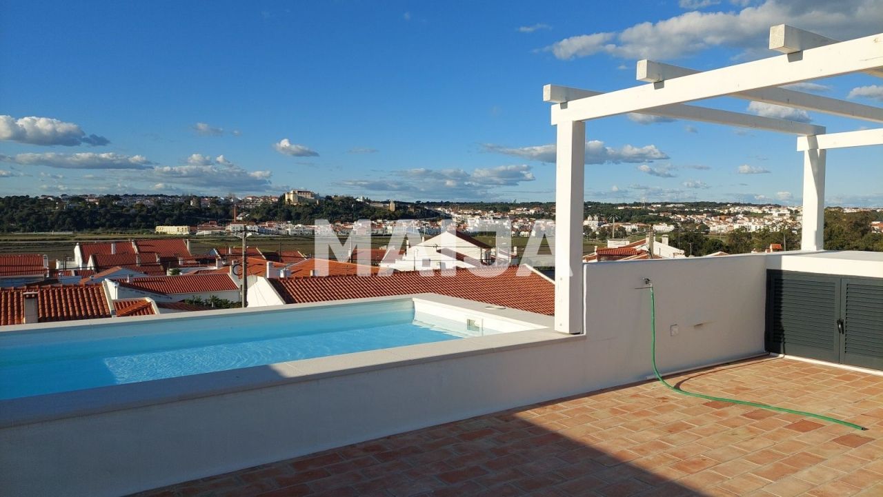 Casa en Setúbal, Portugal, 156.3 m² - imagen 1