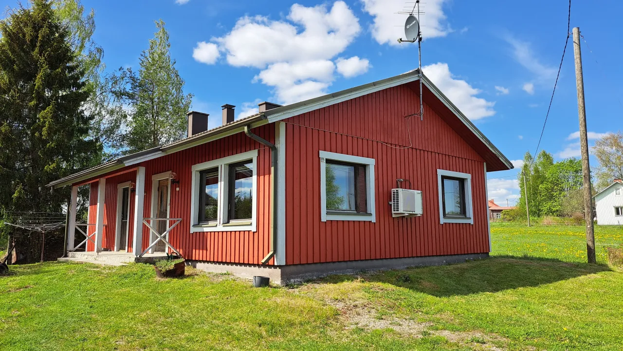 Haus in Hirvensalmi, Finnland, 90 m² - Foto 1