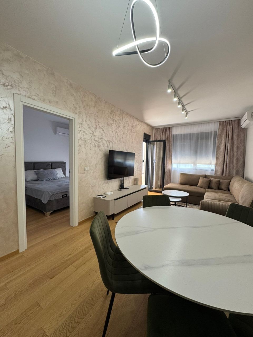Apartment in Becici, Montenegro, 71 m² - picture 1