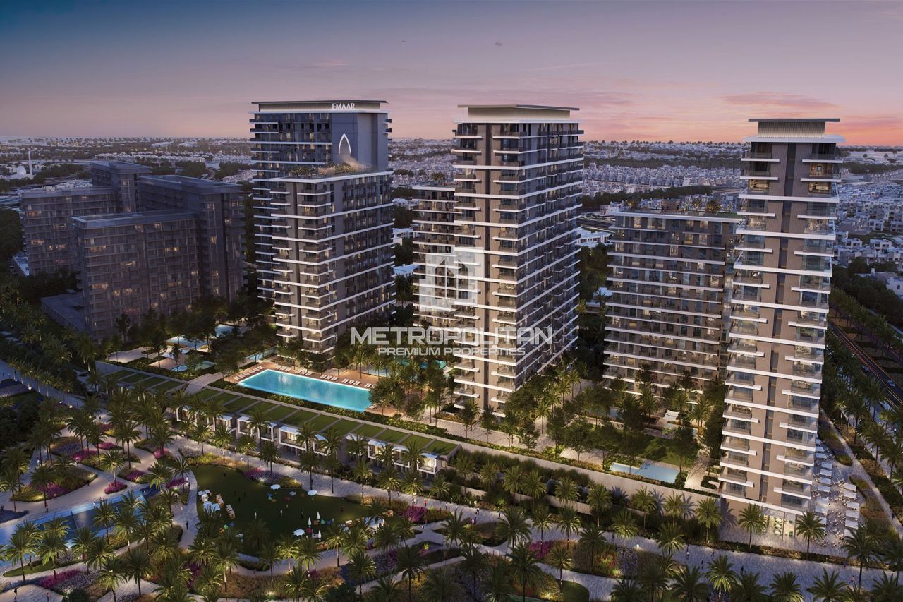 Apartment in Dubai, UAE, 69 m² - picture 1