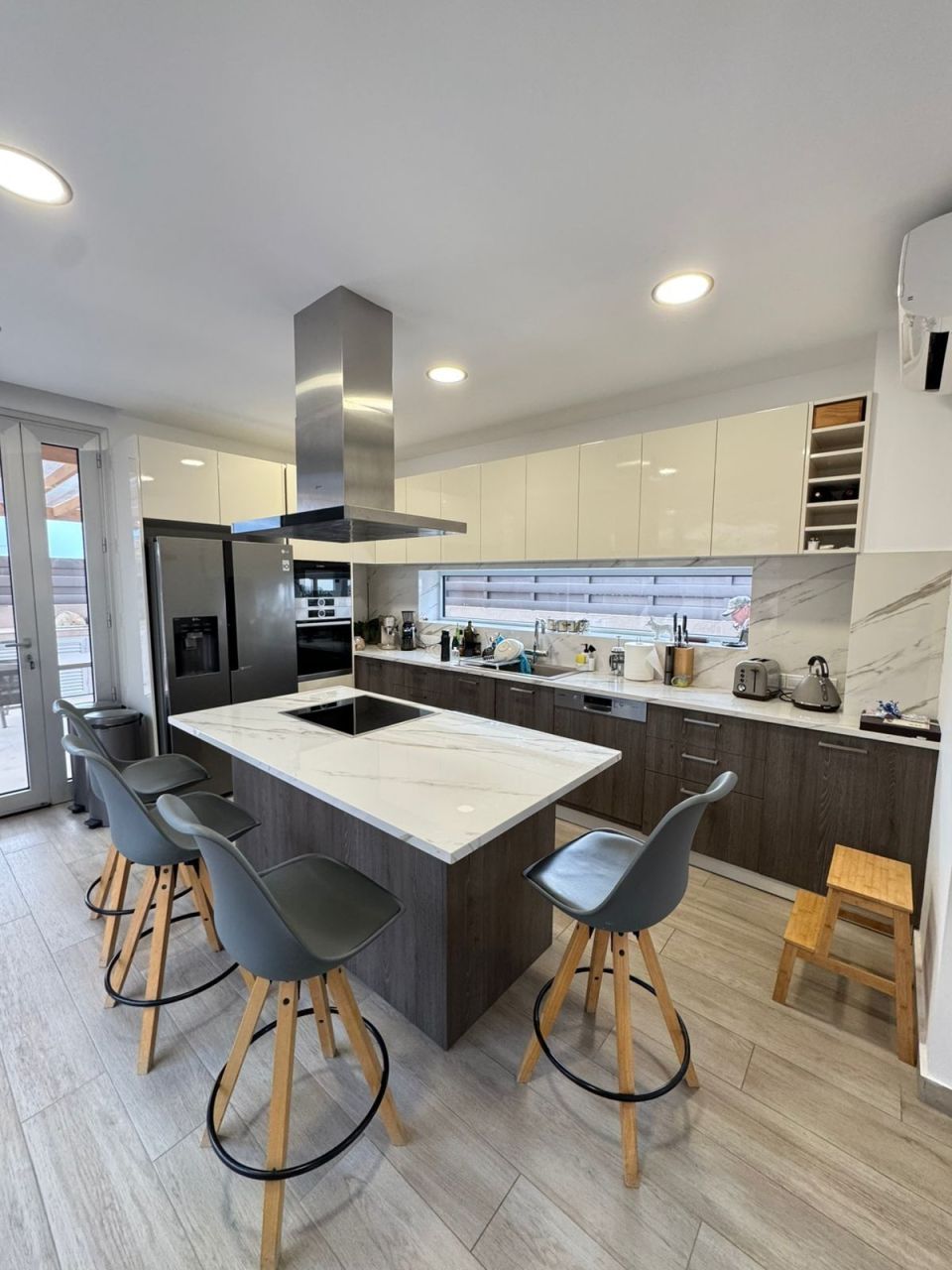 Villa in Limassol, Zypern, 250 m² - Foto 1