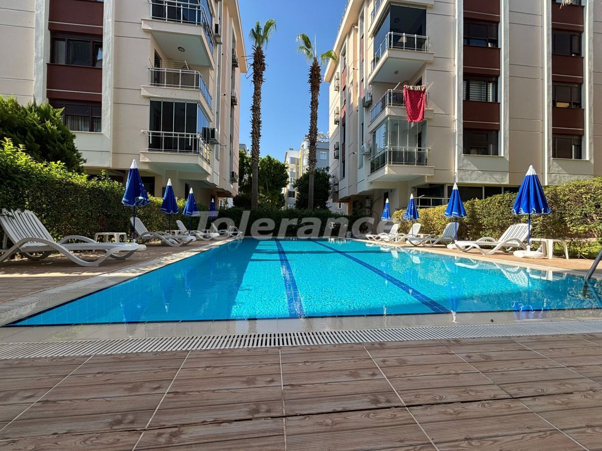 Apartment in Lara, Turkey, 100 m² - picture 1