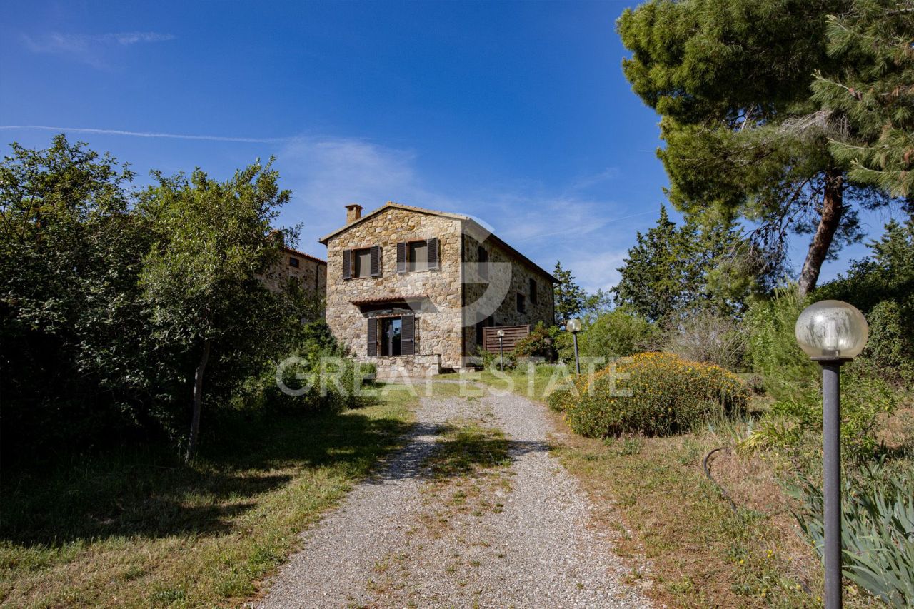 House Campagnatico, Italy, 218 m² - picture 14