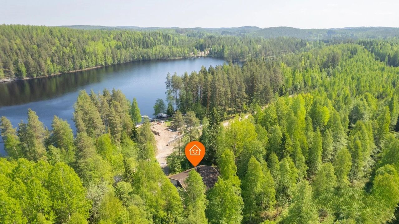 Casa en Varkaus, Finlandia, 131.5 m² - imagen 1