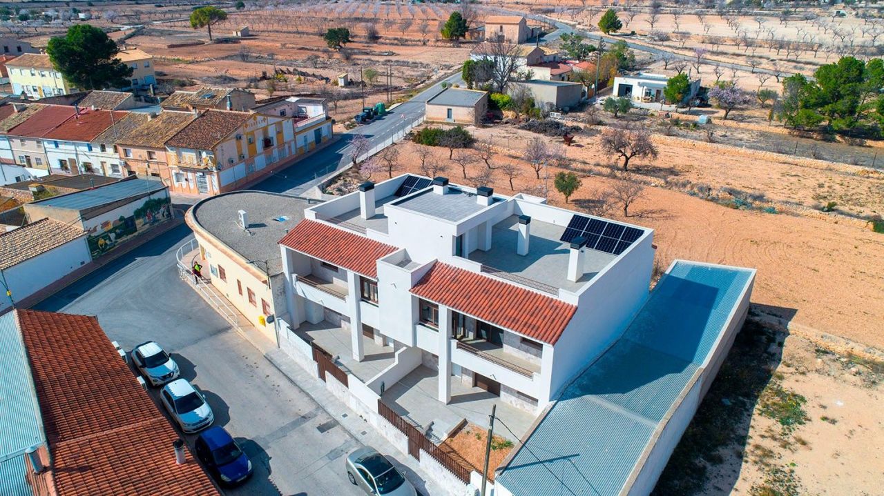 Bungalow en Hondon de las Nieves, España, 101 m² - imagen 1