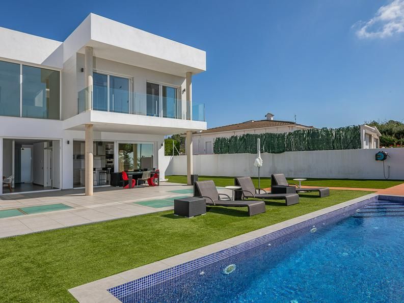 House on Costa Brava, Spain, 400 m² - picture 3