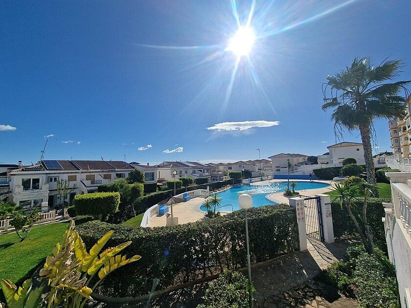 Appartement à La Mata, Espagne, 70 m² - image 1