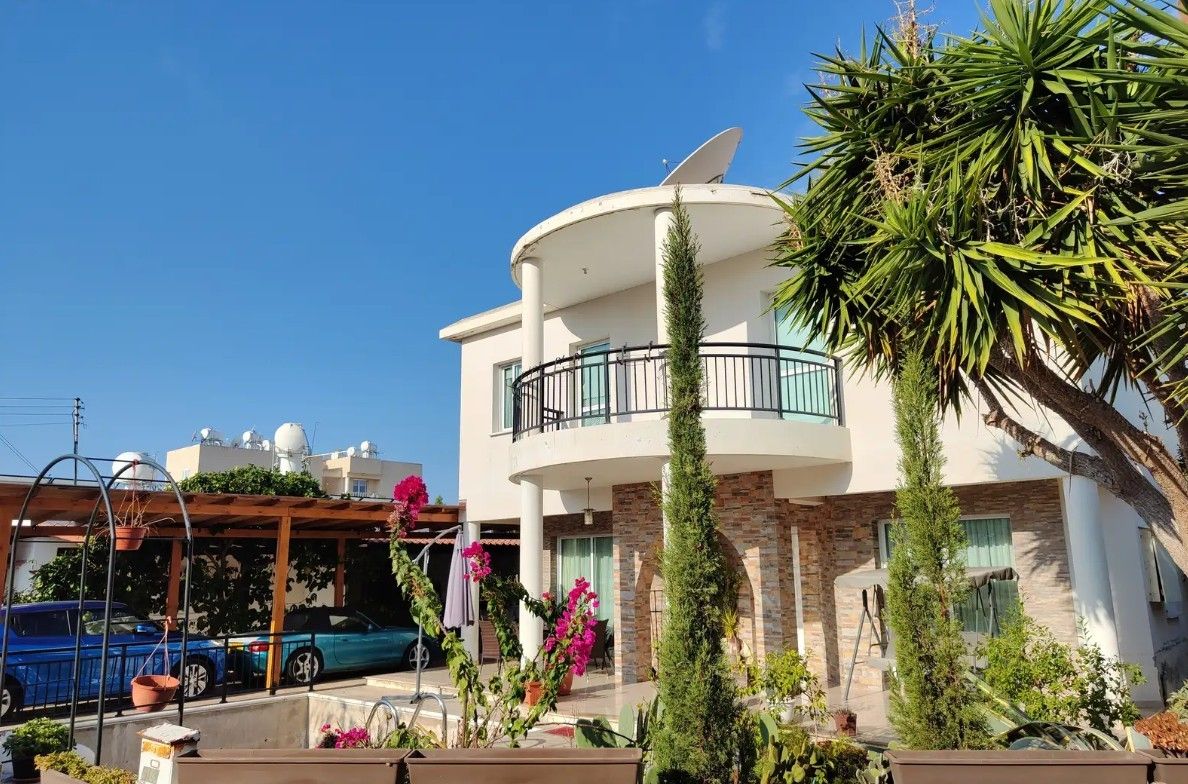 Villa en Pafos, Chipre, 173 m² - imagen 1