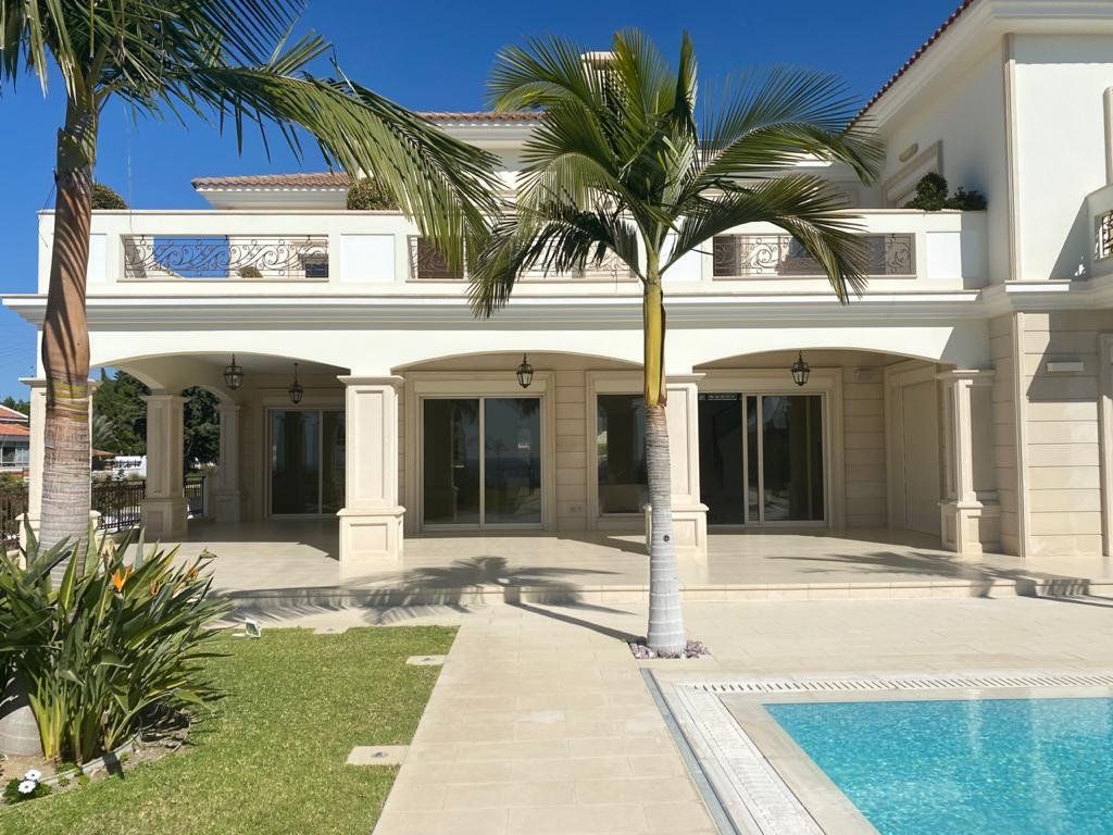 House in Mouttagiaka, Cyprus - picture 1