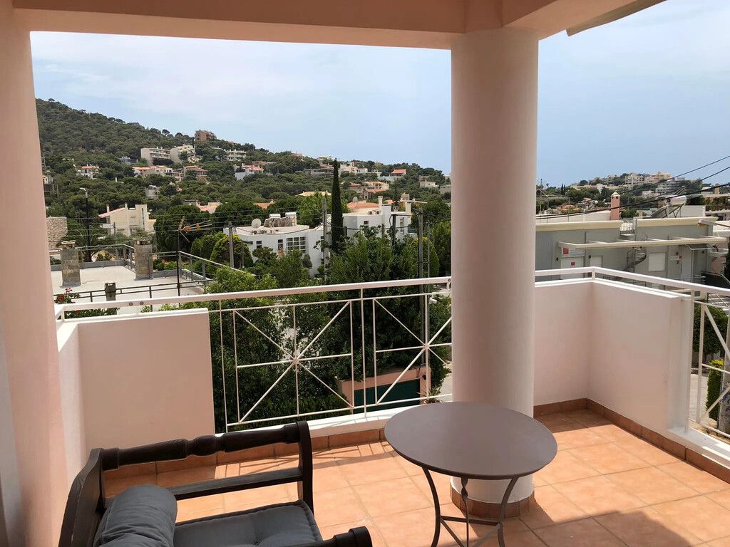 Maisonette en Saronida, Grecia, 175 m² - imagen 1