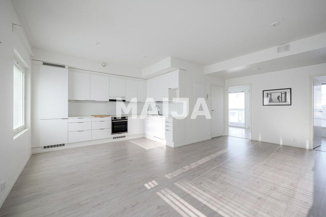 Apartment in Espoo, Finland, 62 m² - picture 1