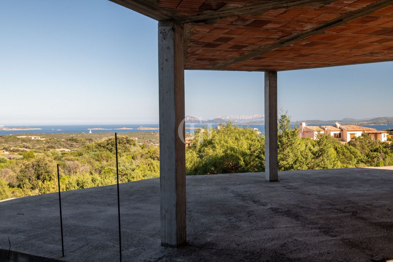 Villa à Cala di Volpe, Italie, 250 m² - image 3