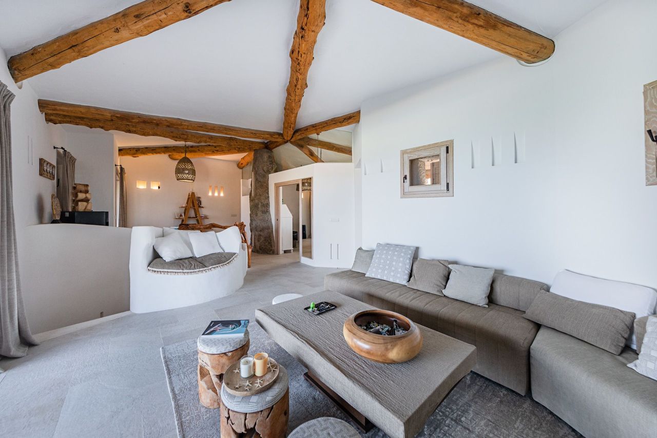 Villa in Porto Cervo, Italy, 350 m² - picture 7