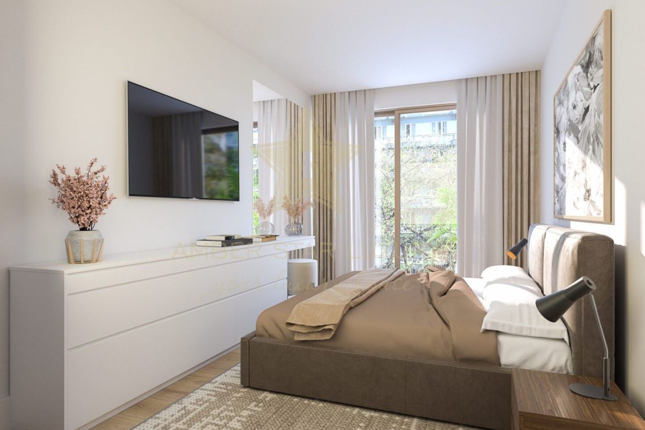 Apartment in Lisbon, Portugal, 65 m² - picture 1