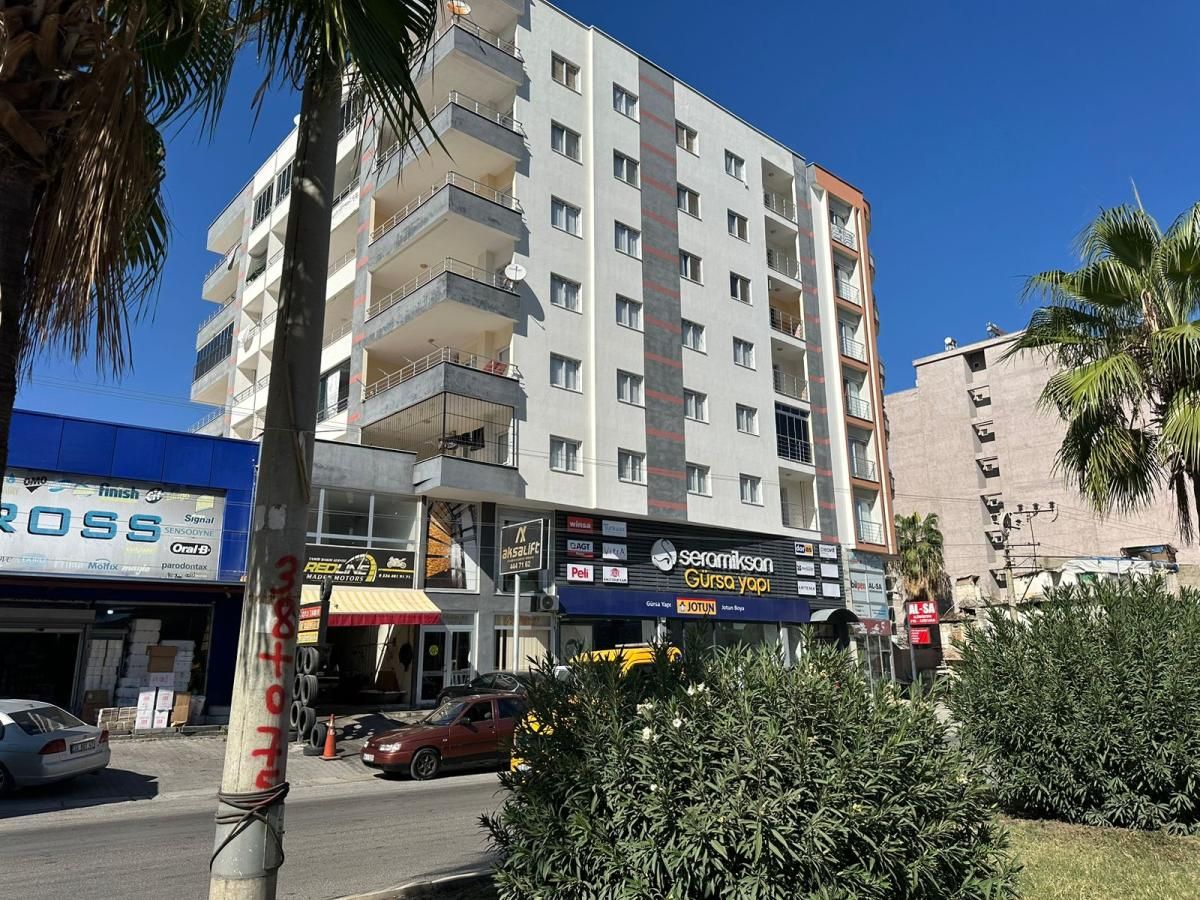 Flat in Mersin, Turkey, 167 m² - picture 1