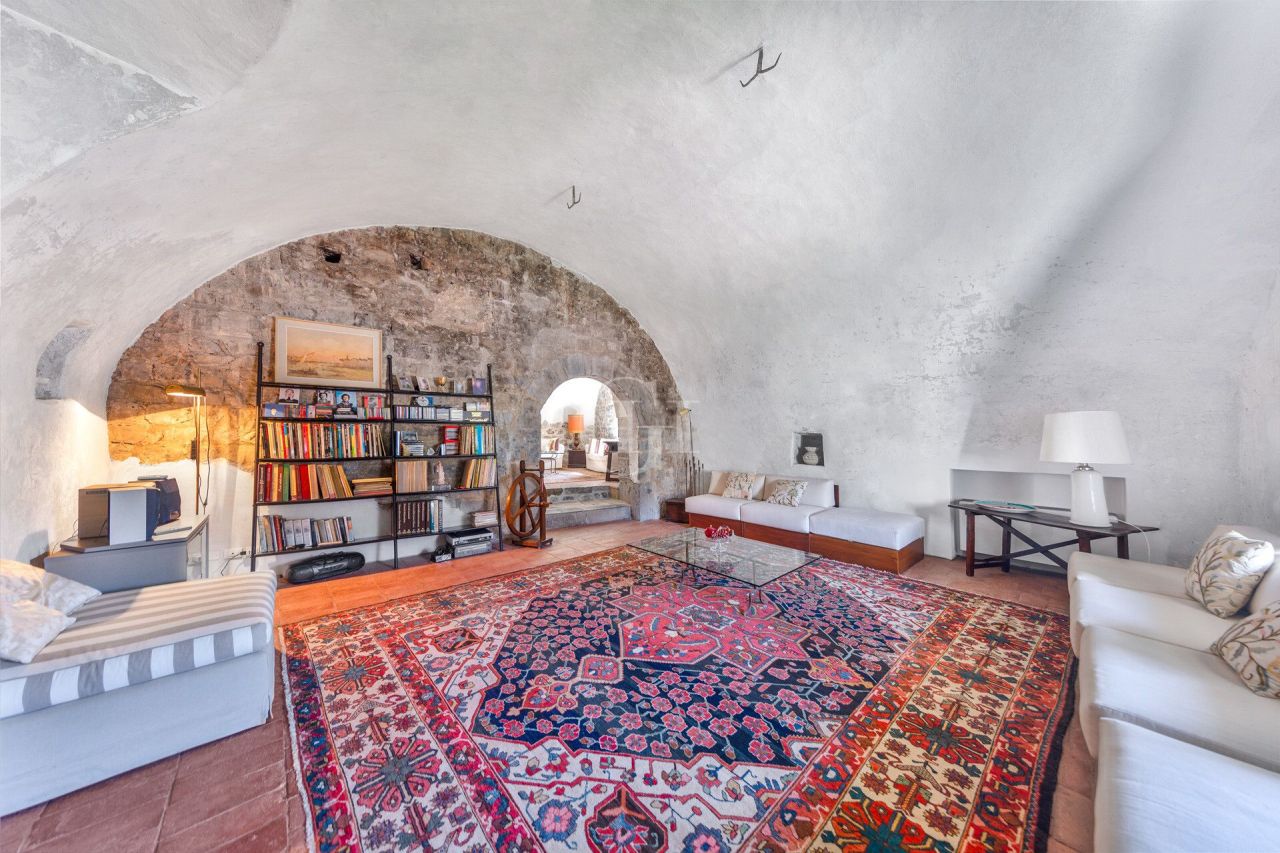 Castello sul Lago d'Iseo, Italia, 700 m² - foto 5