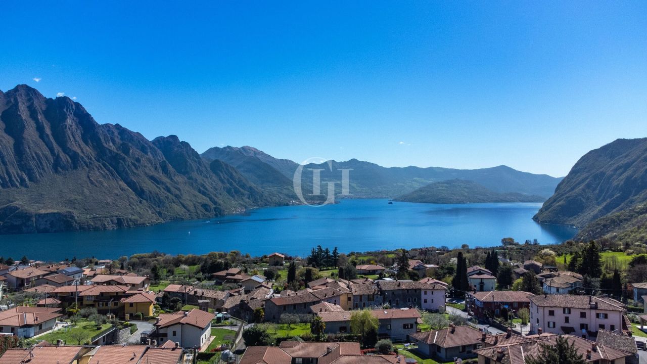 Castello sul Lago d'Iseo, Italia, 700 m² - foto 18