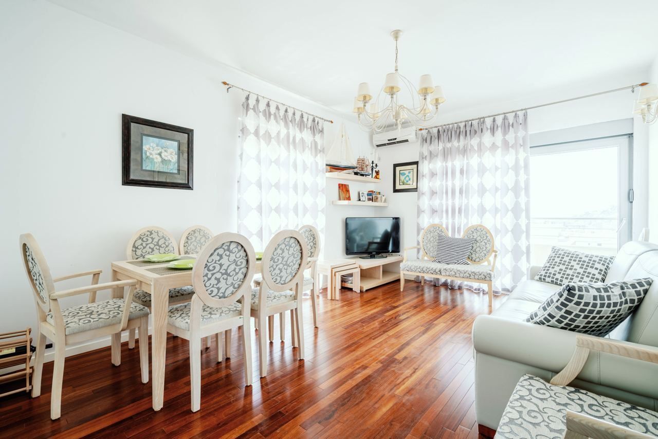 Flat in Budva, Montenegro, 76 m² - picture 1