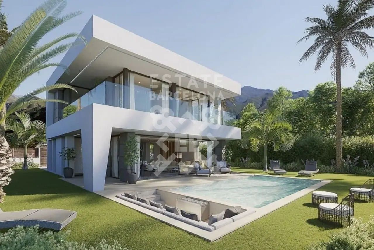 Villa in Lloret de Mar, Spanien, 200 m² - Foto 1