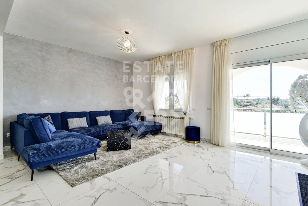 Villa en Lloret de Mar, España, 408 m² - imagen 8