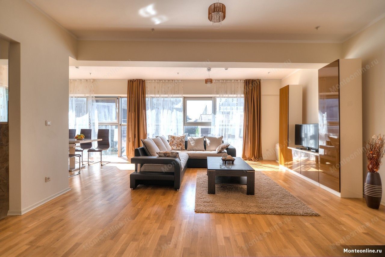 Piso en Budva, Montenegro, 104 m² - imagen 1