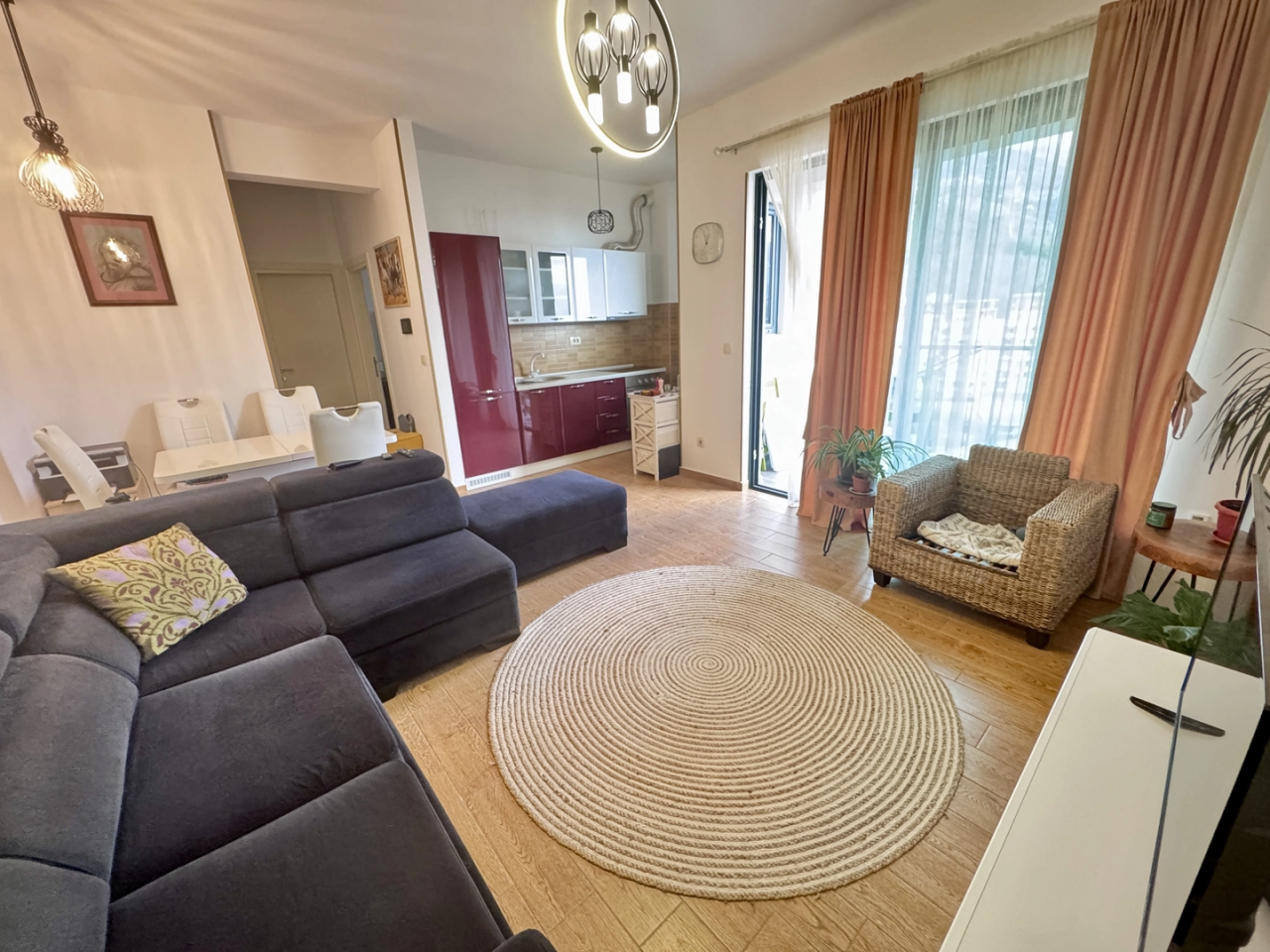 Apartamento en Becici, Montenegro, 51 m² - imagen 1