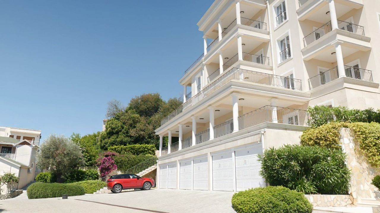 Appartement à Herceg-Novi, Monténégro, 164.3 m² - image 8