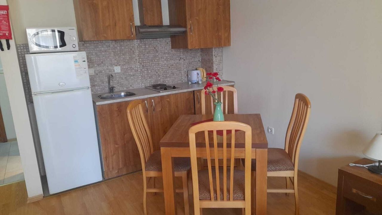 Appartement à Slantchev Briag, Bulgarie, 55 m² - image 3