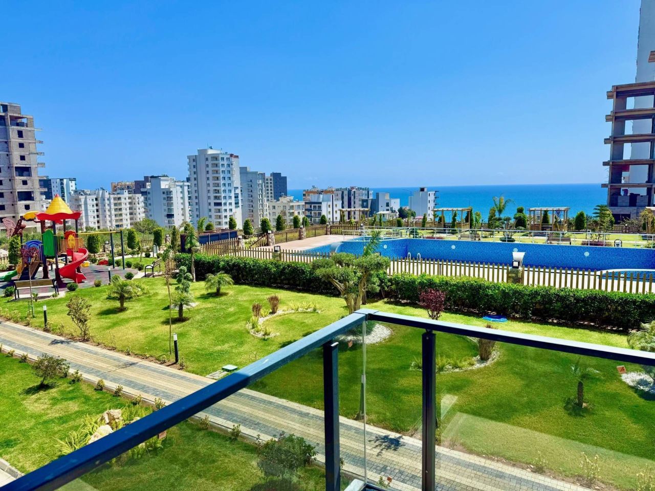 Appartement à Mersin, Turquie, 130 m² - image 1