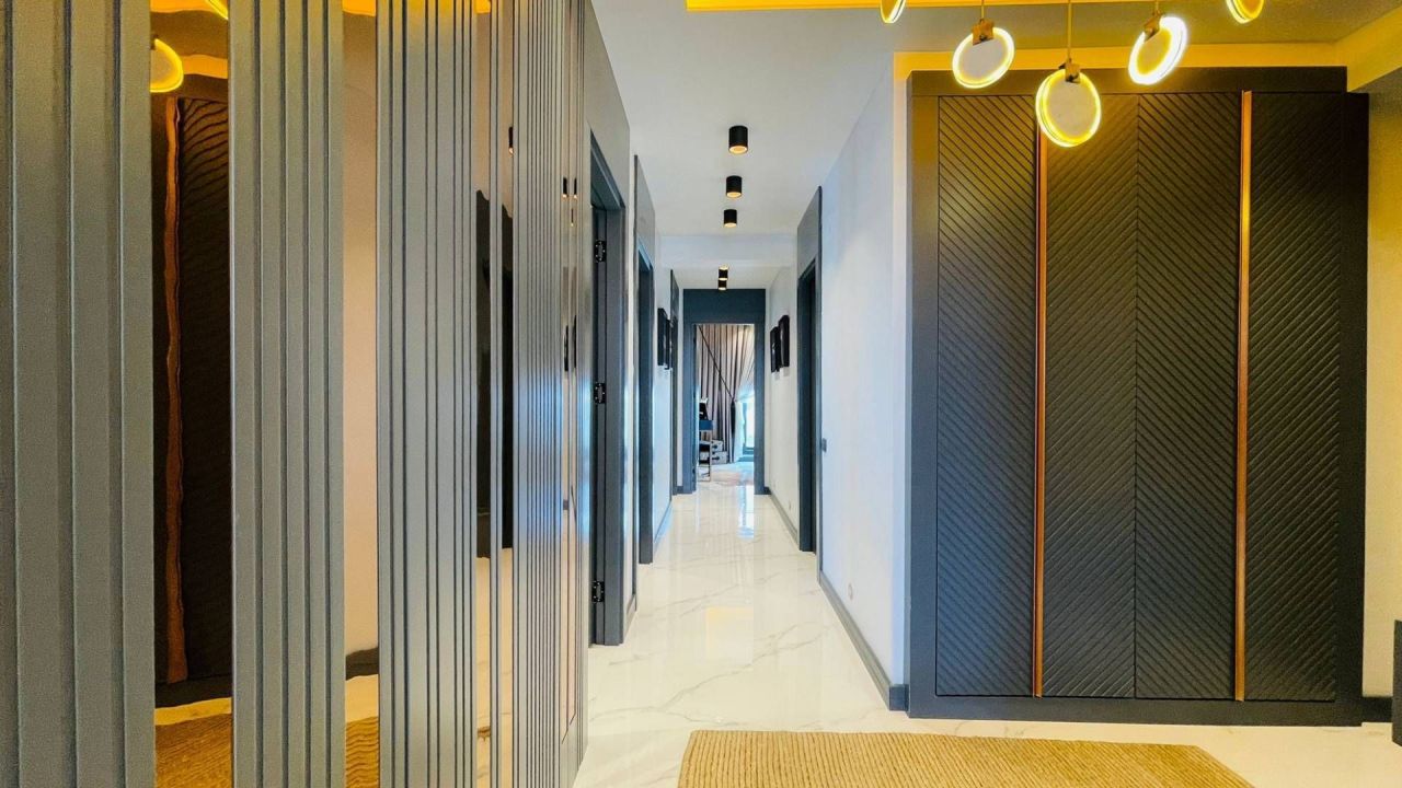 Piso en Mersin, Turquia, 160 m² - imagen 14