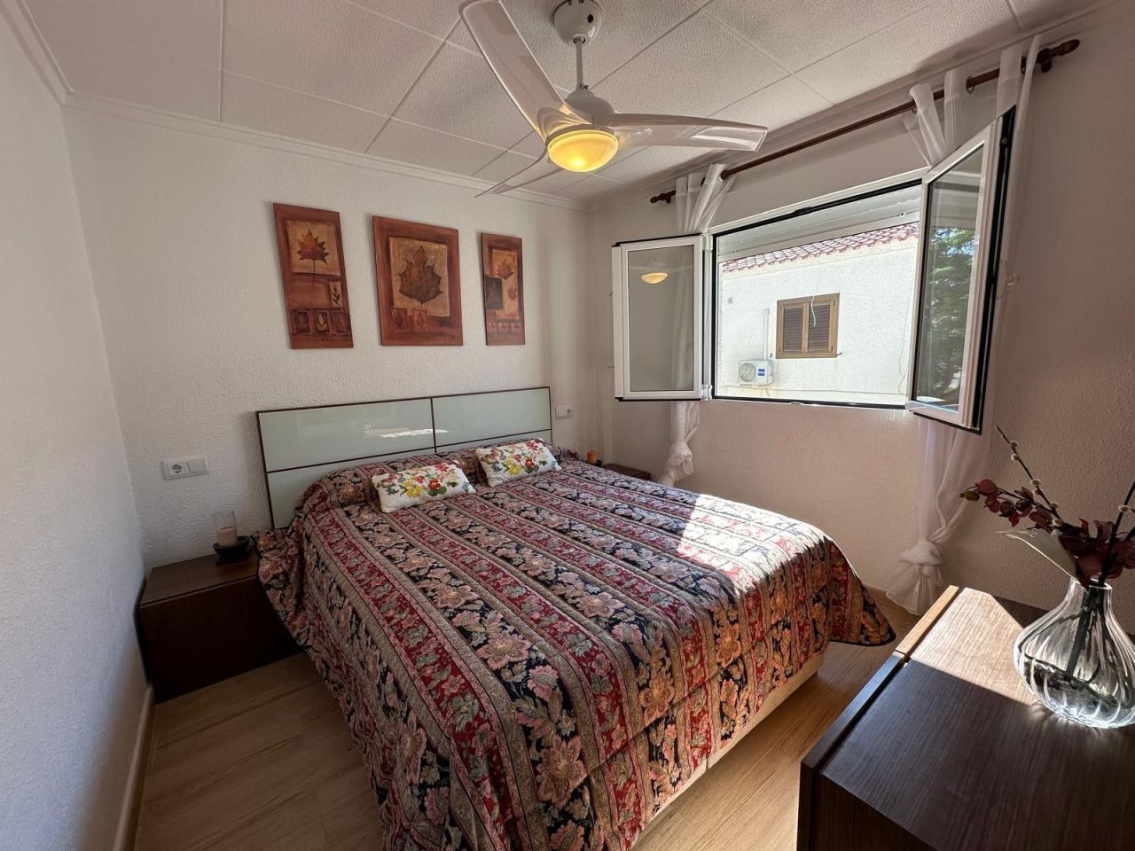 Bungalow à Mil Palmeras, Espagne, 85 m² - image 8