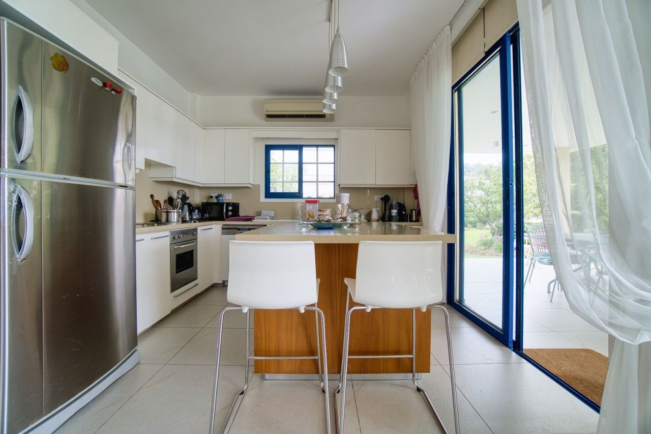 Villa en Pafos, Chipre, 188 m² - imagen 6