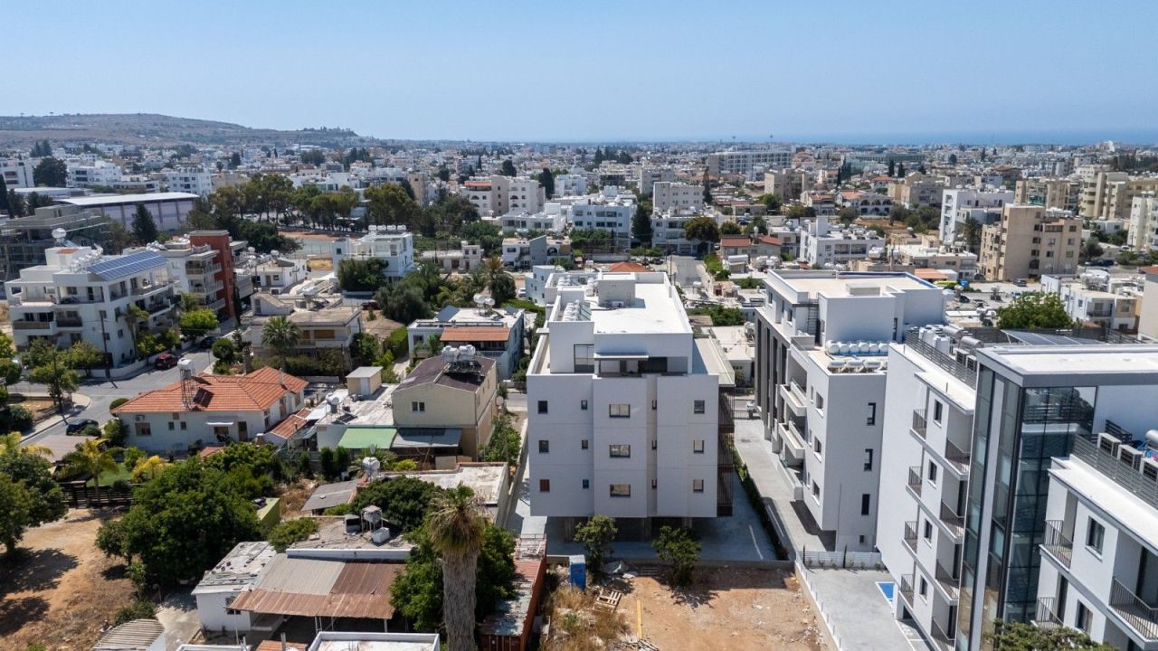 Apartment in Paphos, Cyprus, 71 m² - picture 18