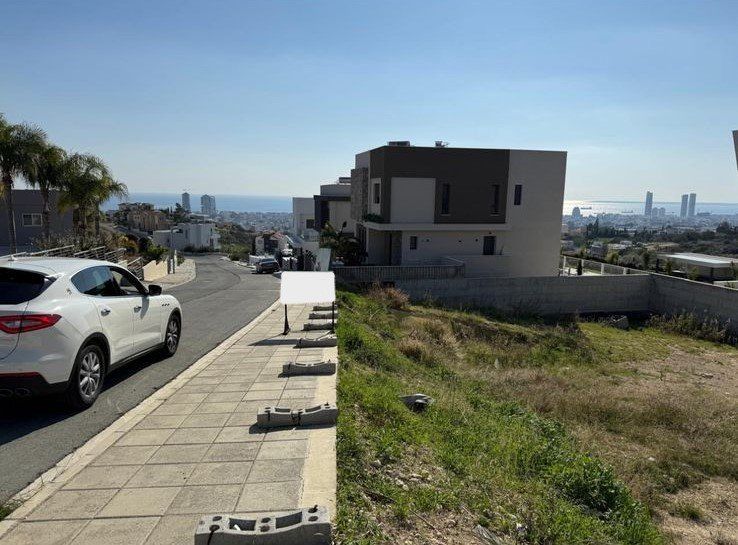 Terrain à Germasogeia, Chypre, 349 m² - image 1
